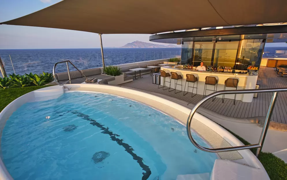 Emerald Cruises, Emerald Sakara & Azzurra, Sky Deck 8.jpg
